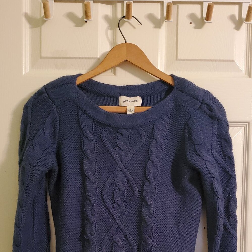 St. John’s Bay Blue Cable Knit Crewneck Sweater Size M